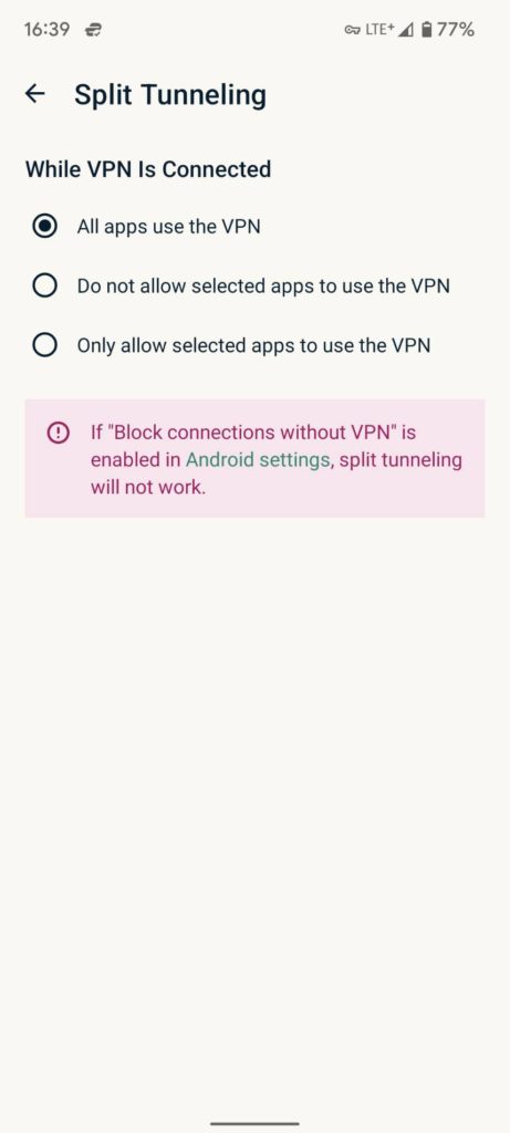 ExpressVPN 移动客户端的 Split Tunneling 设置界面，提供全部应用走 VPN、排除选定应用、仅允许选定应用走 VPN 三种选项