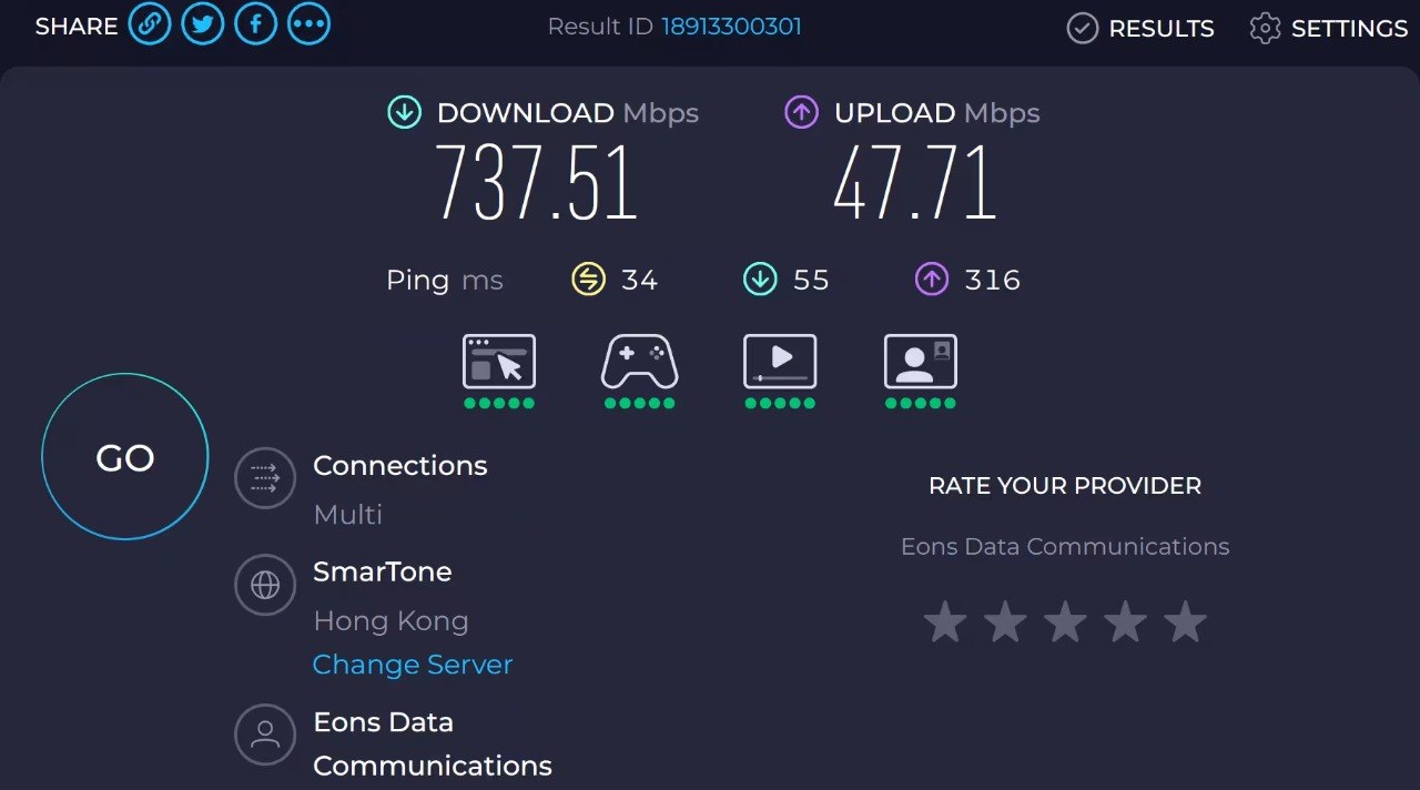 一次 Speedtest 测速结果样本，香港节点录得数百 Mbps 级下行速度